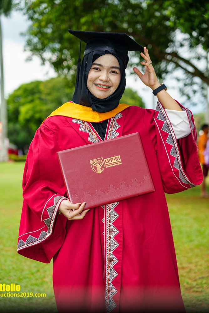 Gaduation Convocation UPM Portfolio MAL 2019 -19.webp